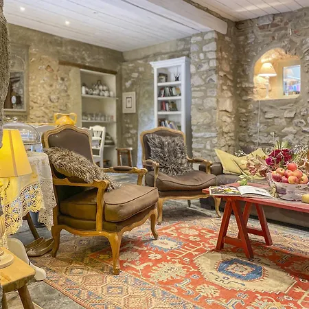 Des Roses Сasa de vacaciones *