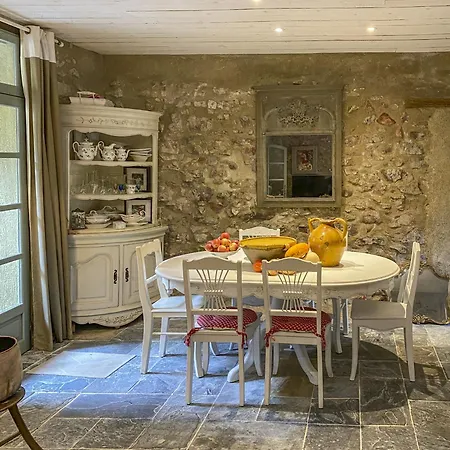 Holiday home Des Roses