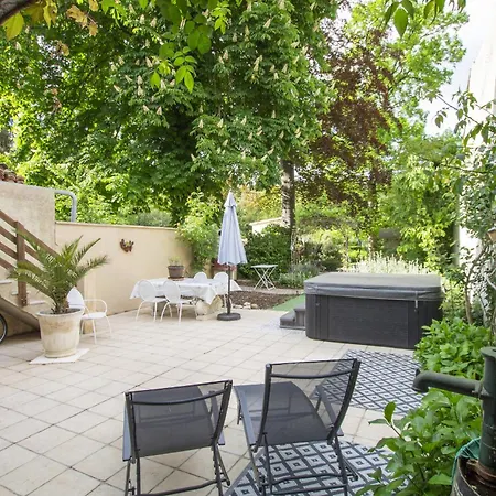 Holiday home Des Roses La Bastide-sur-l'Hers